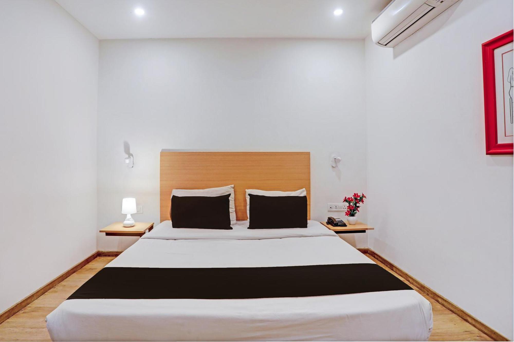 Townhouse Near Secunderabad Railway Station, Yashoda Hospital, Patny Centre Bagian luar foto